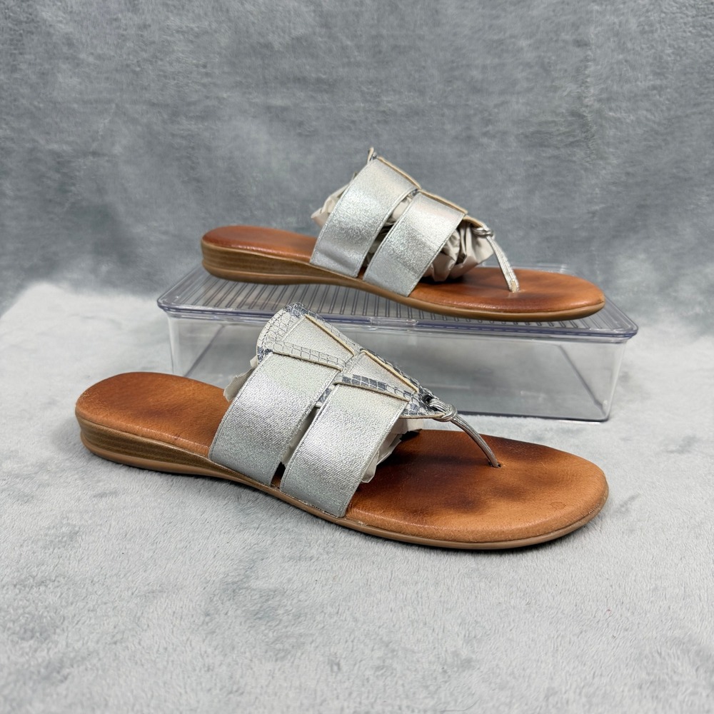 Andre Assous Womens 9 Silver Sandals Featherweights Padded Wedge Snakeskin Spain